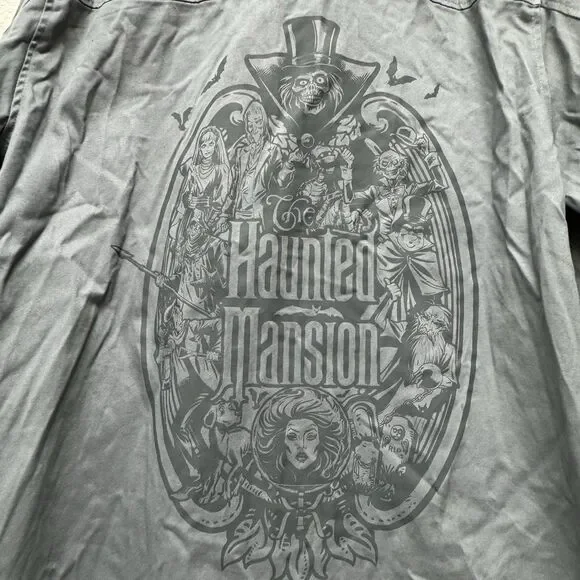 Disney‎ Shirt Jacket Adult XL Gray Haunted Mansion Madame Leota Button Up - Picture 4 of 5